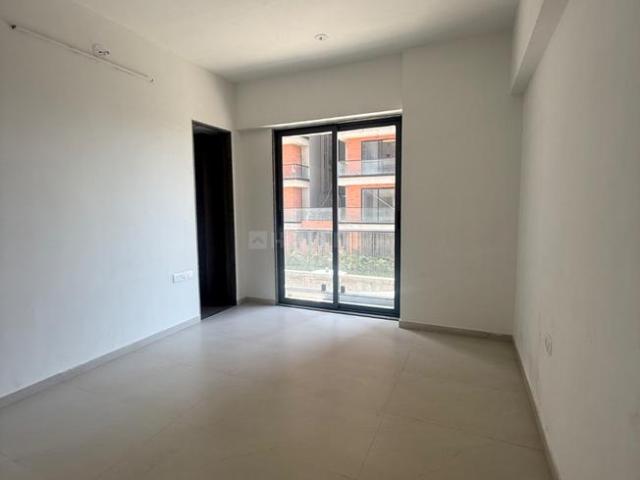 Flat for sale in Surat, Gujarat