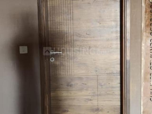 Flat for rent in Adalaj, Gujarat