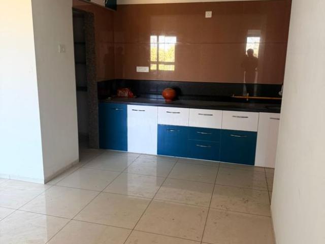 Flat for rent in Adalaj, Gujarat