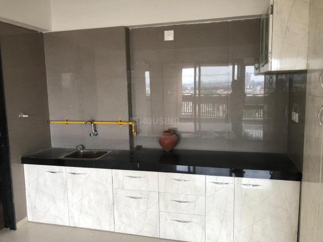 Flat for rent in Adalaj, Gujarat