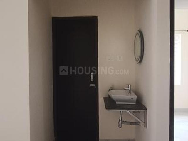 Flat for rent in Adyar, Tamil Nadu