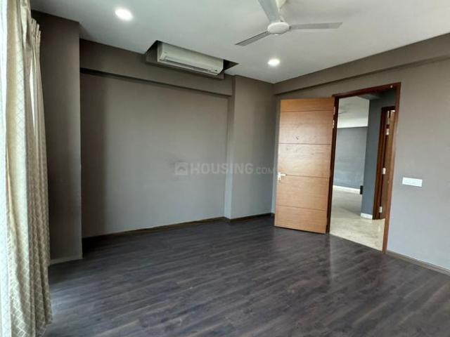 Flat for rent in Adyar, Tamil Nadu
