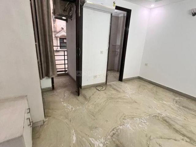 Flat for rent in Deri