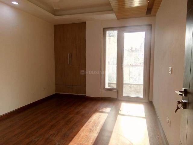 Flat for rent in Deri