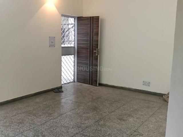 Flat for rent in Deri