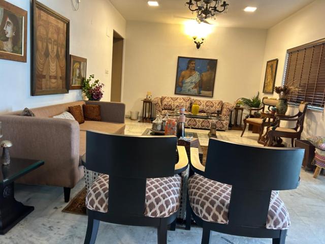 Flat for sale in Alipore, Kolkata