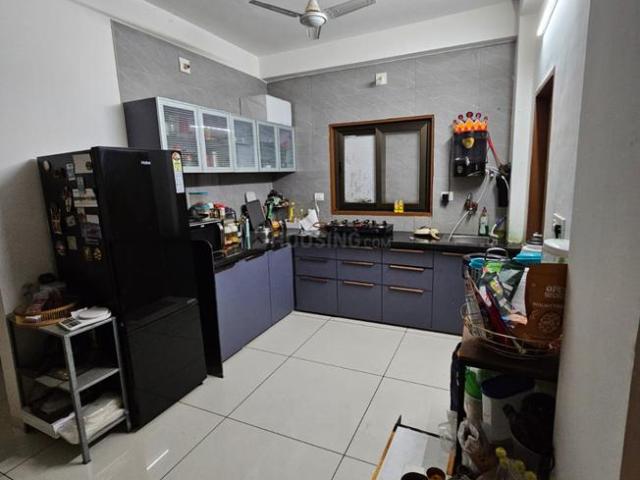 Flat for rent in Tilakwada, Gujarat