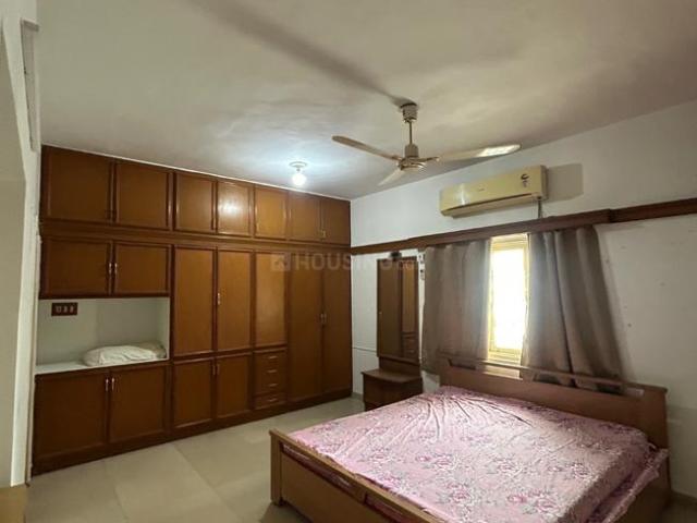 Flat for rent in Tilakwada, Gujarat