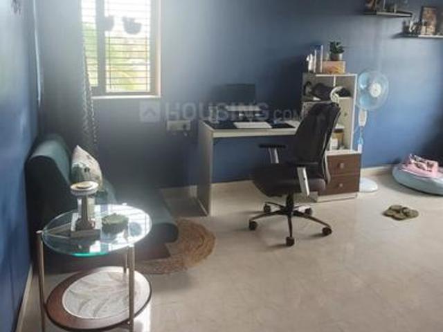 Flat for sale in Penha De França, Goa
