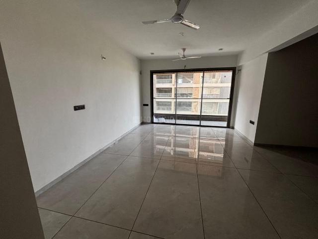 Flat for rent in Ambawadi - Ahmedabad, Gujarat