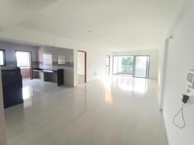 Flat for sale in Ambawadi - Ahmedabad, Gujarat