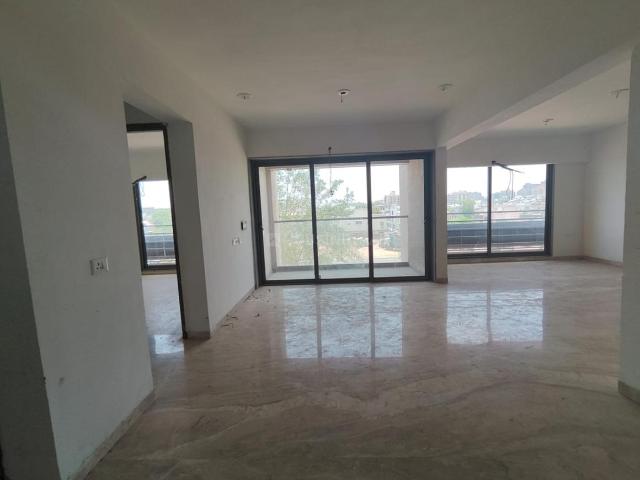 Flat for sale in Ambawadi - Ahmedabad, Gujarat