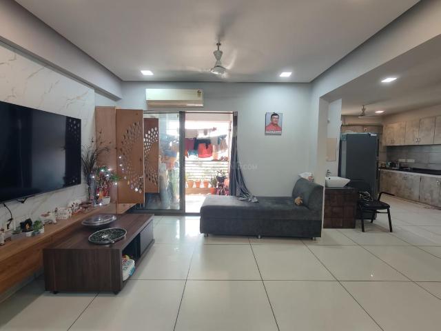 Flat for sale in Ambawadi, Ahmedabad