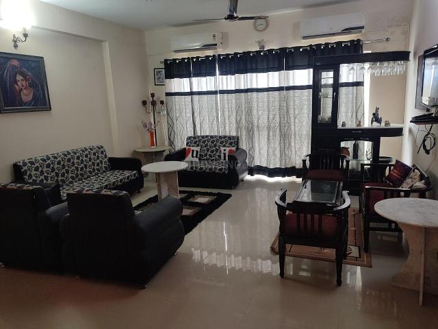 Flat for rent in Madya