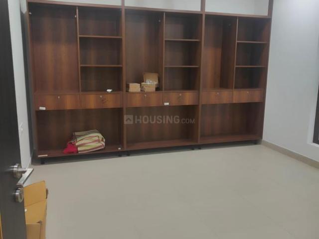 Flat for rent in Kodambakkam, Tamil Nadu