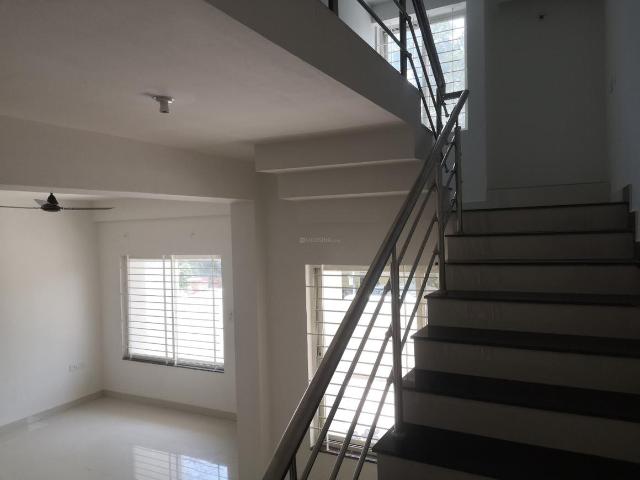 Flat for rent in Madya