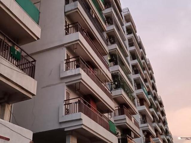 Flat for rent in Madya