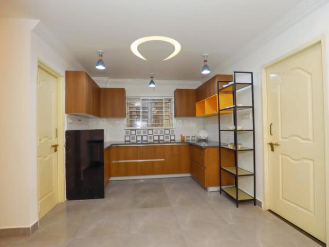Flat for sale in Madya