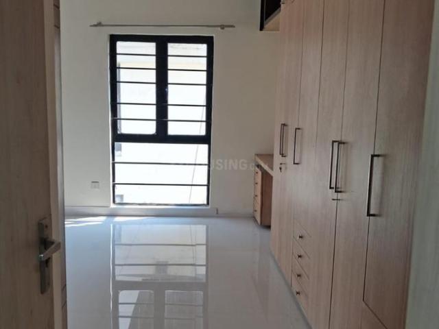Flat for rent in Calcutta, West Bengal