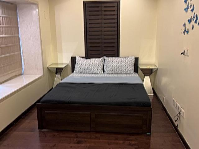 Flat for rent in Calcutta, West Bengal