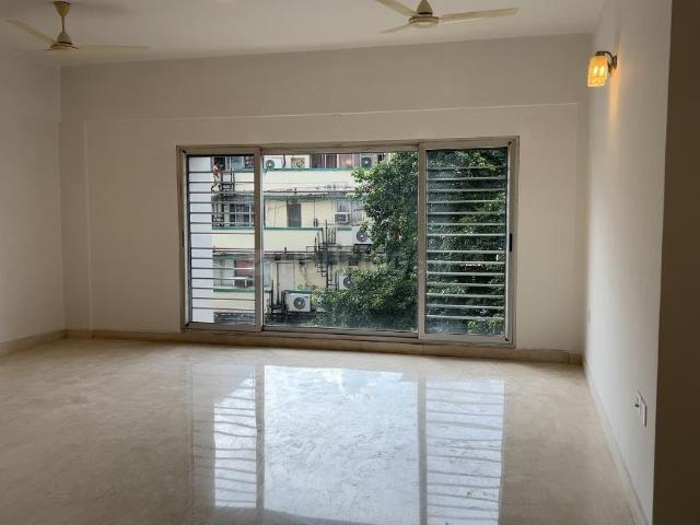 Flat for sale in Park Circus, Kolkata