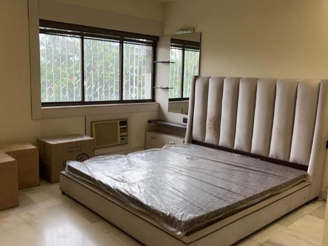 Flat for sale in Ballygunge, Kolkata