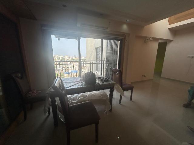Flat for sale in Manoharpukur, Kolkata