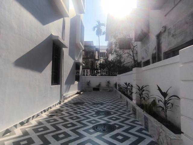 Flat for sale in Shanti Nagar, Calcutta
