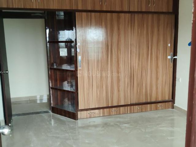 Flat for rent in Madya