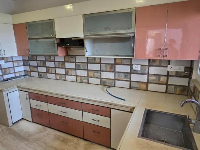 Flat for rent in Madya