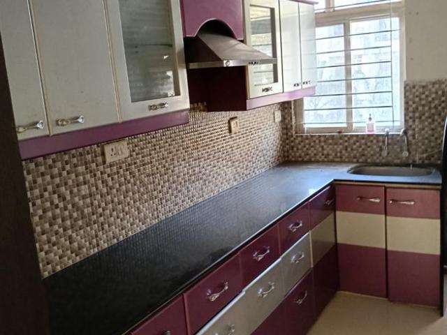 Flat for rent in Madya