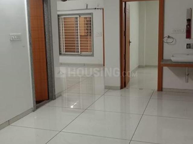 Flat for rent in Madya