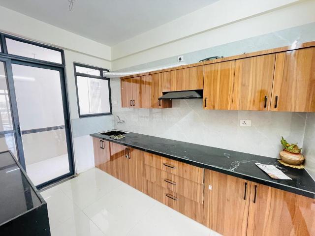 Flat for rent in Madya