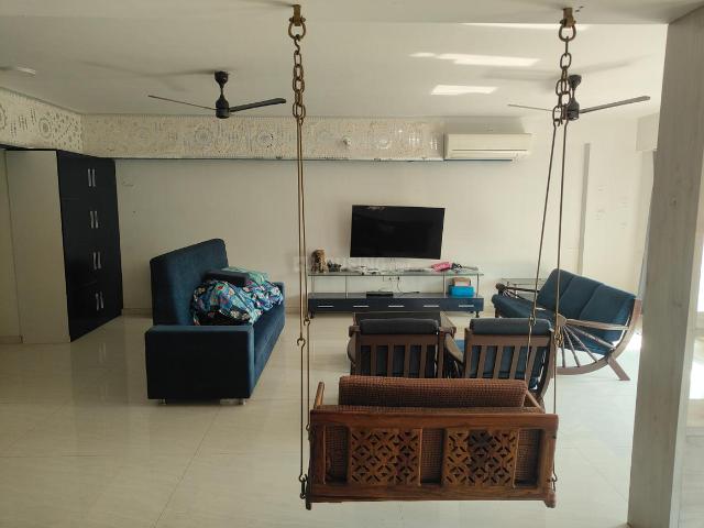 Flat for rent in Surat, Gujarat
