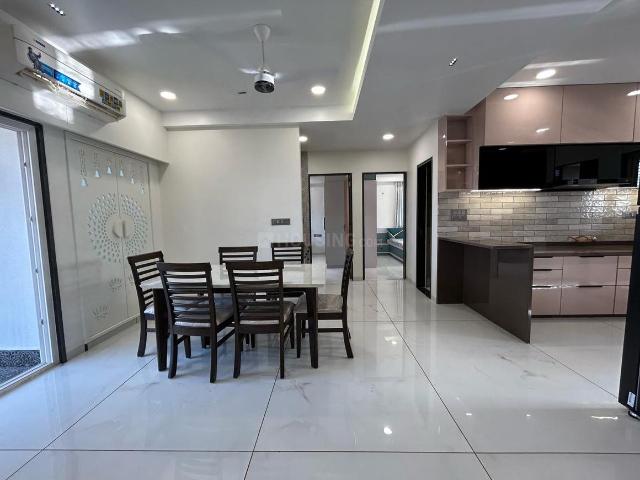 Flat for rent in Tilakwada, Gujarat