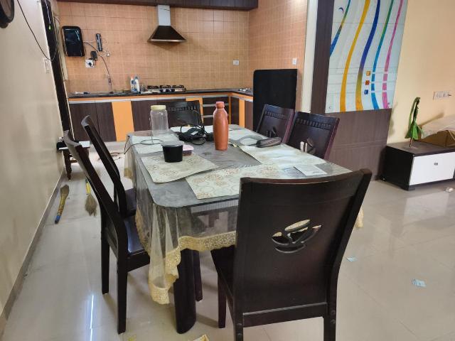 Flat for rent in Tilakwada, Gujarat