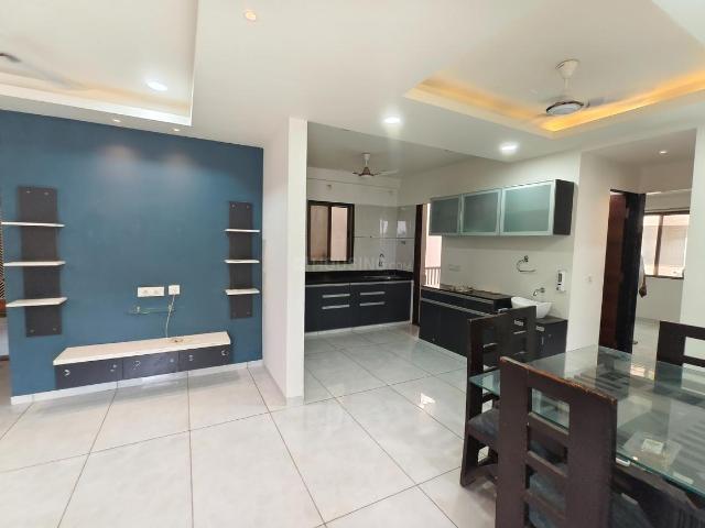 Flat for rent in Tilakwada, Gujarat