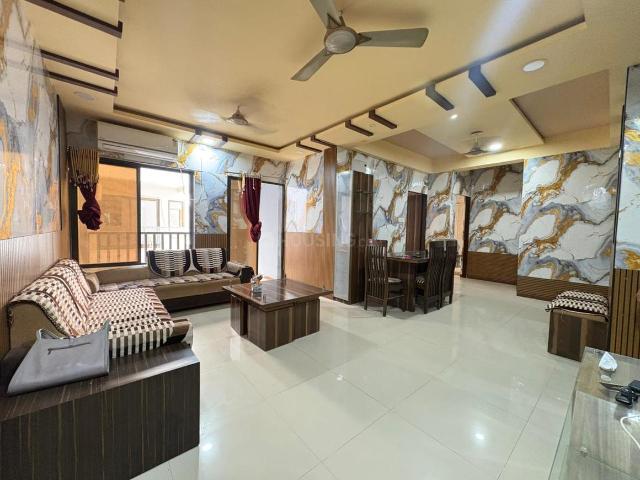Flat for rent in Tilakwada, Gujarat