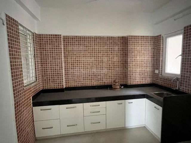 Flat for rent in Tilakwada, Gujarat