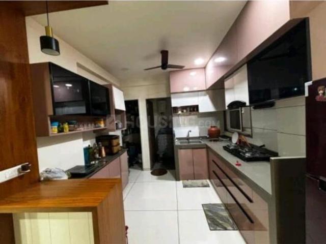 Flat for rent in Tilakwada, Gujarat