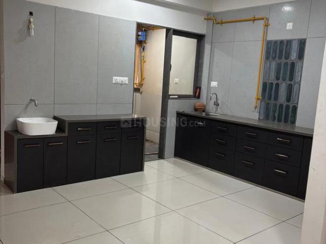 Flat for rent in Tilakwada, Gujarat