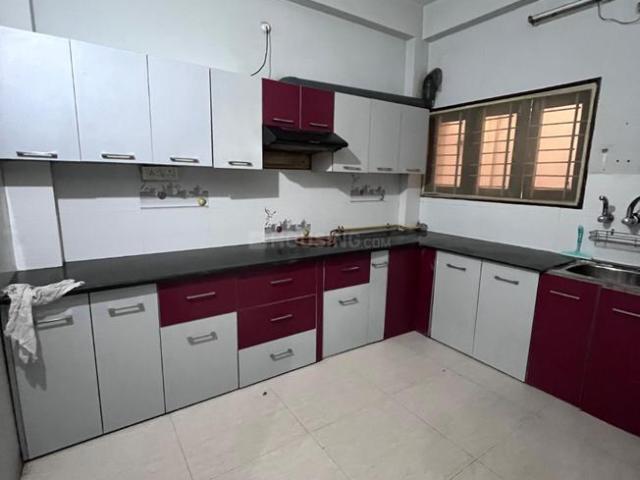 Flat for rent in Madya