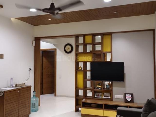 Flat for rent in Iscon Platinum, Ahmedabad