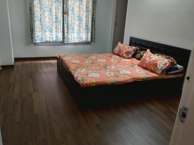 Flat for rent in Ahmedabad, Gujarat