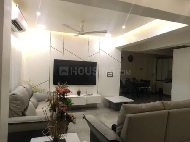 Flat for rent in Iscon Platinum, Ahmedabad