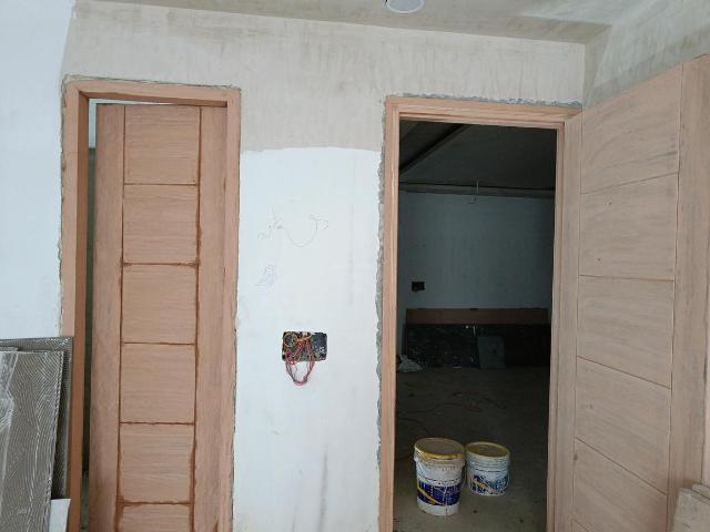 Flat for sale in South Delhi, Deri