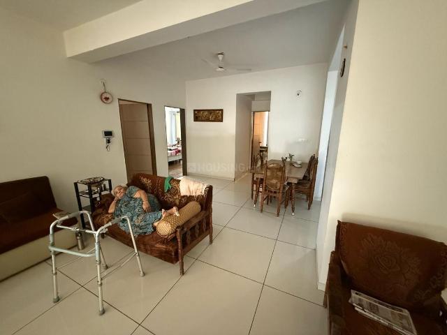 Flat for rent in Ahmedabad, Gujarat