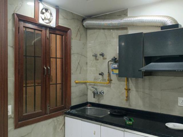 Flat for rent in South Delhi, Deri