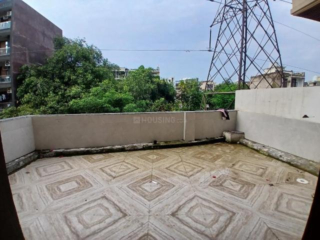 Flat for rent in South Delhi, Deri