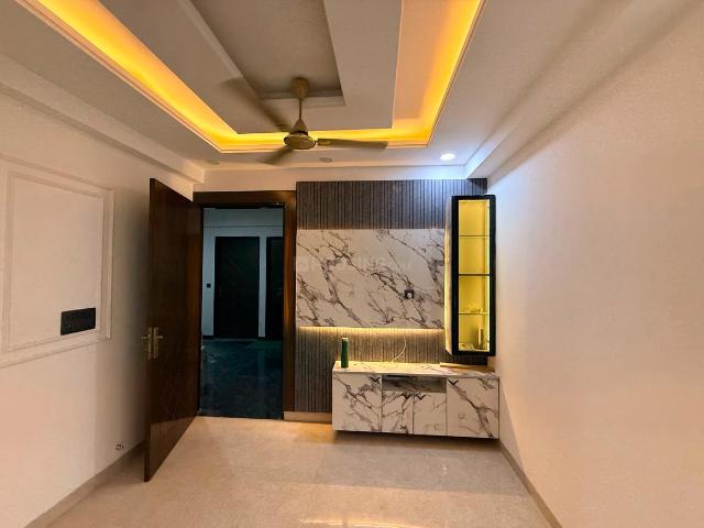 Flat for rent in South Delhi, Deri